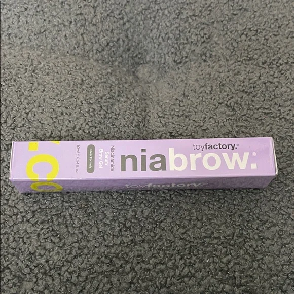 Toy Factory Nia Brow Niacinamide Serum Brow Gel - Clear - Picture 3 of 6